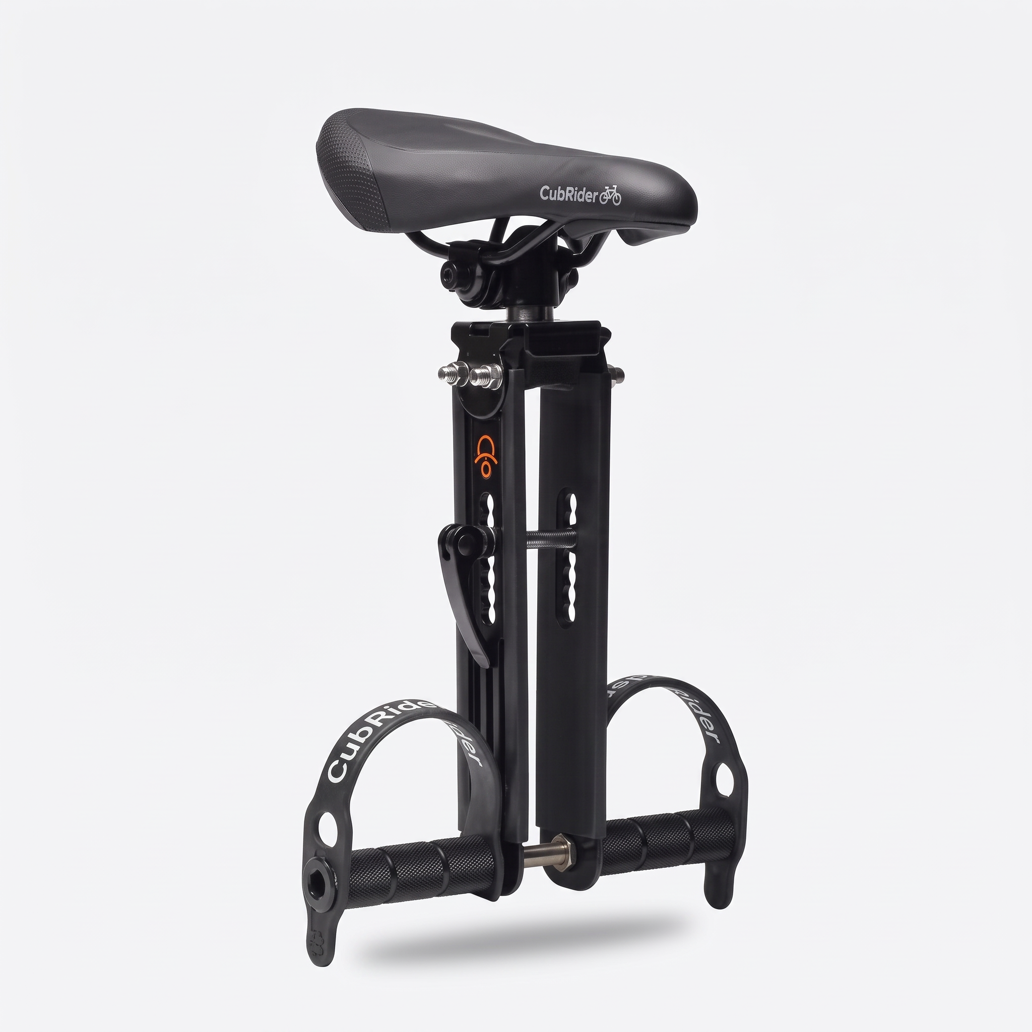 Padded saddle, footrests, frame guards